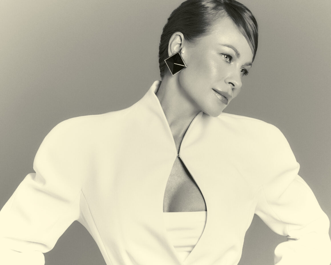 Елена Уразова